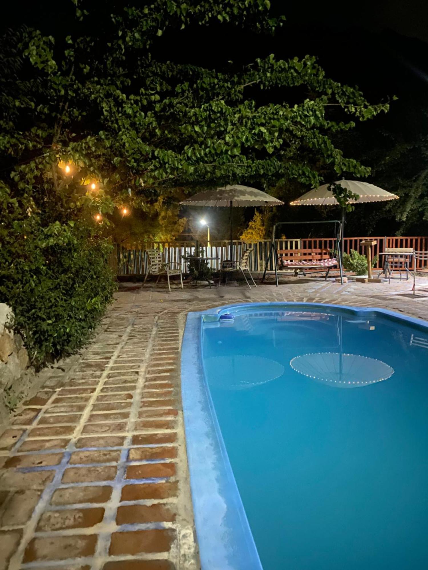 Cabanas Between Hills San Alfonso Exterior foto